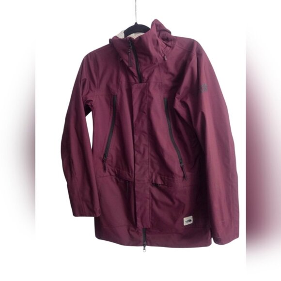 The North Face Burgundy Hooded Jacket - Picture 7 of 17